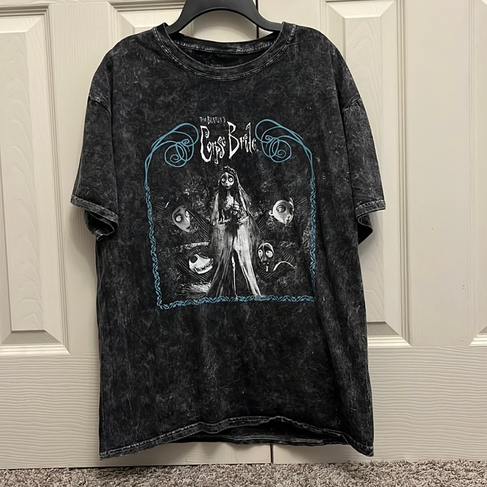 Tim Burton's corpse, bride shirt, size medium